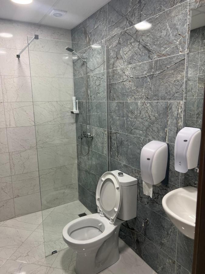 שומן Хотел Добруджа מראה חיצוני תמונה